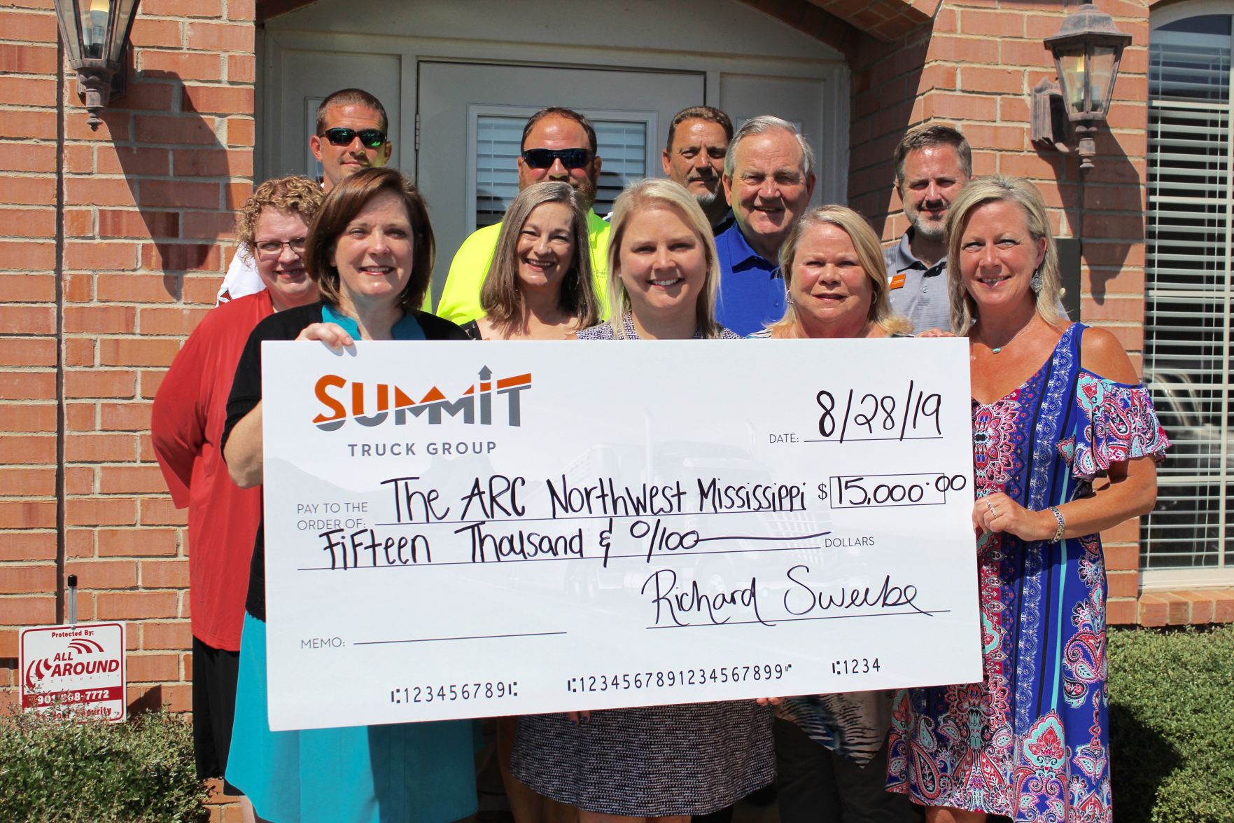 Summit Truck Group supports Arc Northwest Mississippi